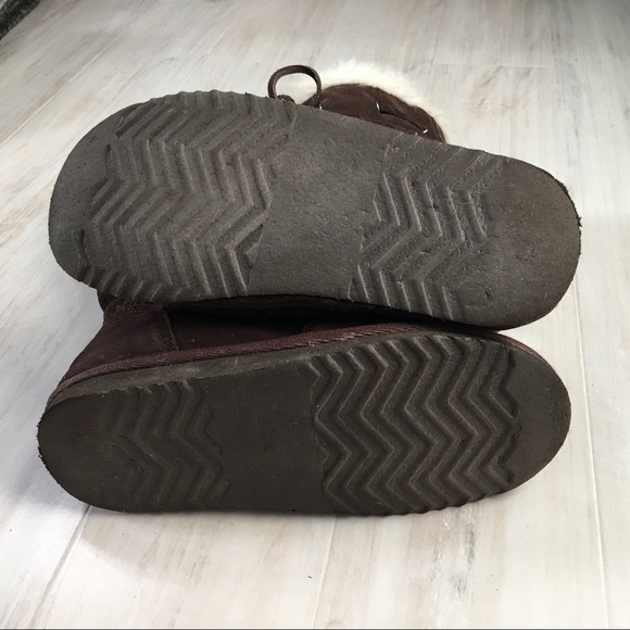 Bass Slip-on Faux Fur Lined Suede Boots - Picture 3 of 3